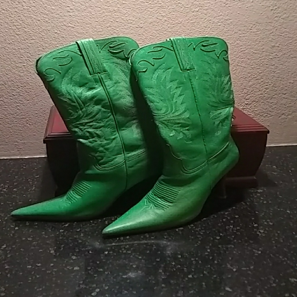 Lucchese